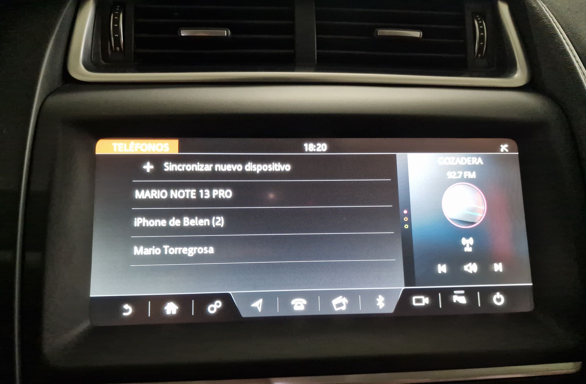 Jaguar E-Pace 2.0D 4WD - foto 32