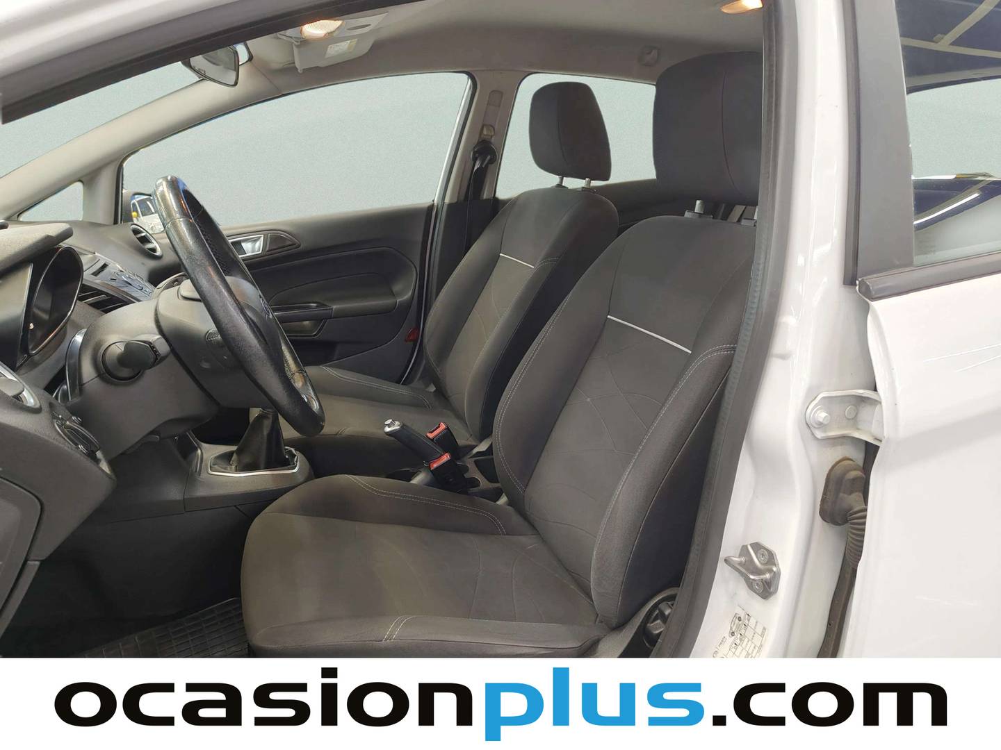 Foto asientos delanteros Ford Fiesta Ford Fiesta 1.25 Duratec Trend (82 CV)