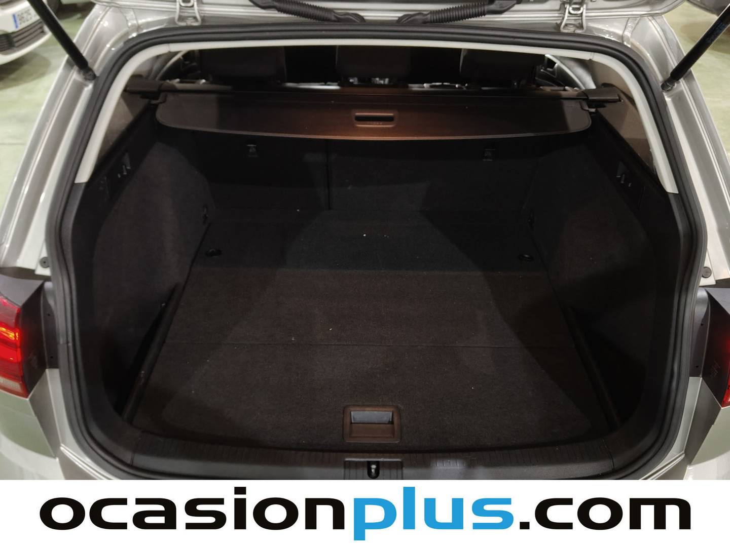 Foto Volkswagen Golf Volkswagen Golf Variant Business 1.6 TDI (115 CV) siete plazas