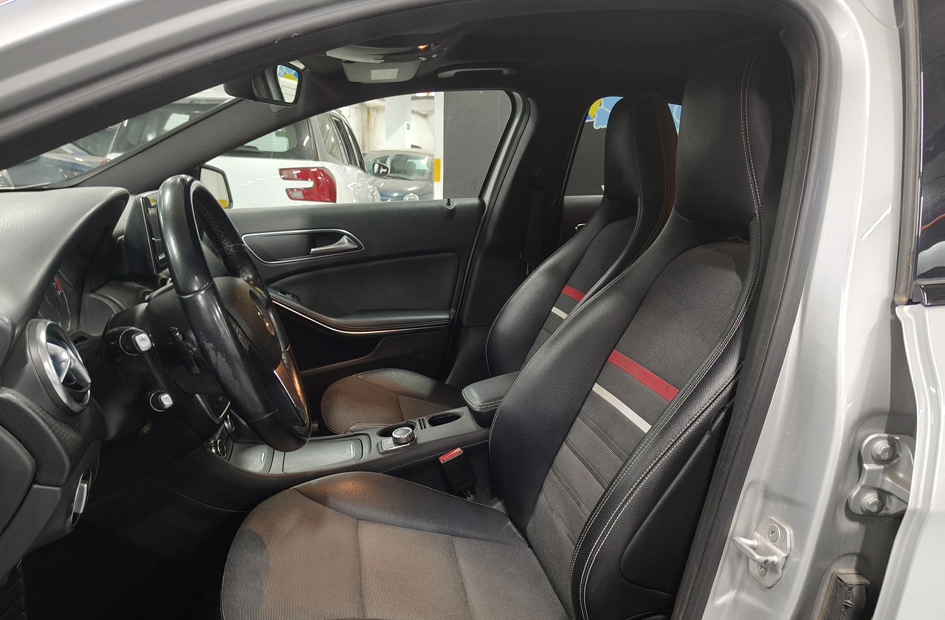 Mercedes-Benz Clase A 180 CDI Urban - foto 10