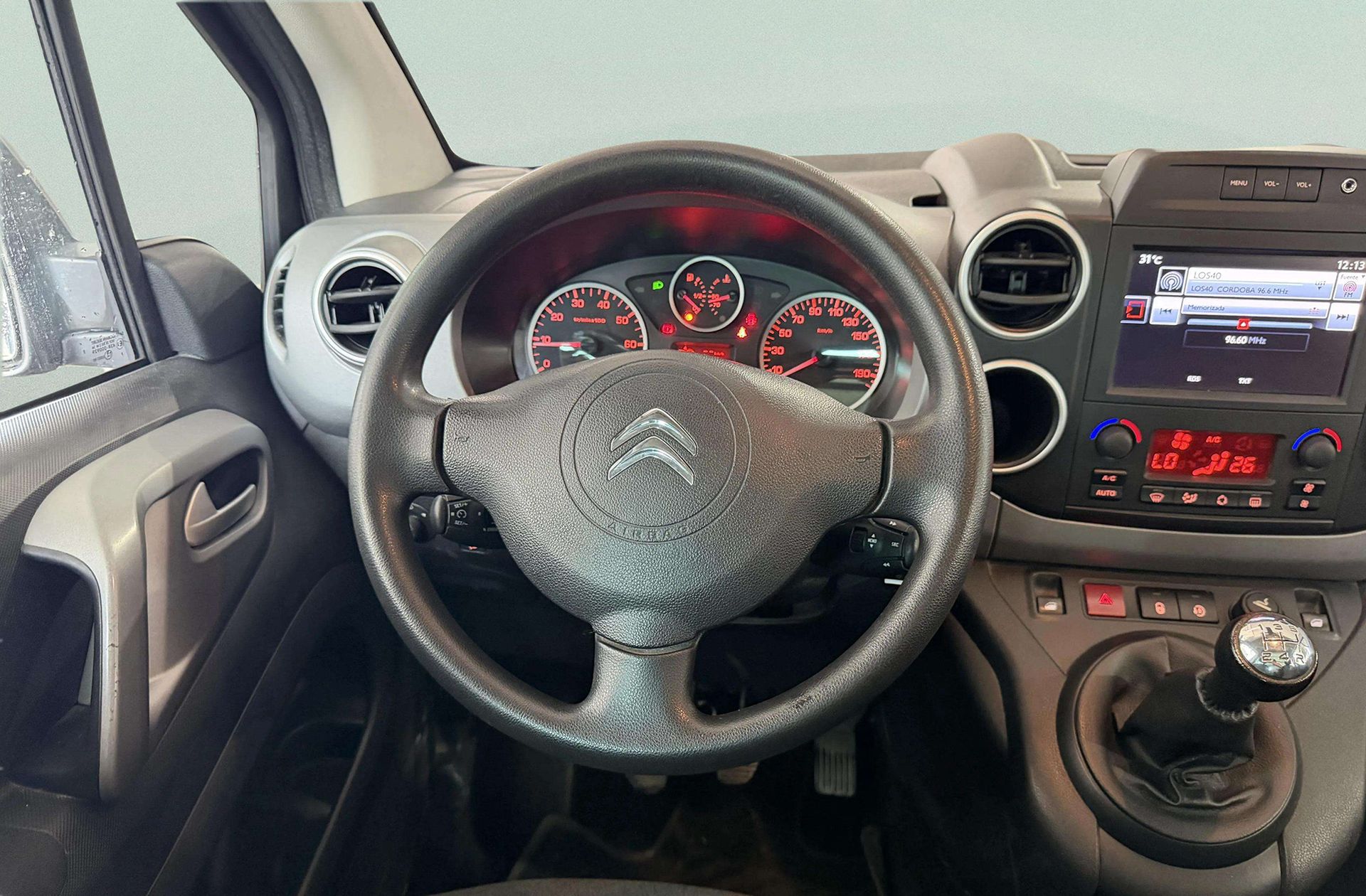 Citroën Berlingo Combi BlueHDi 100 Multispace 20 Aniversario - foto 19