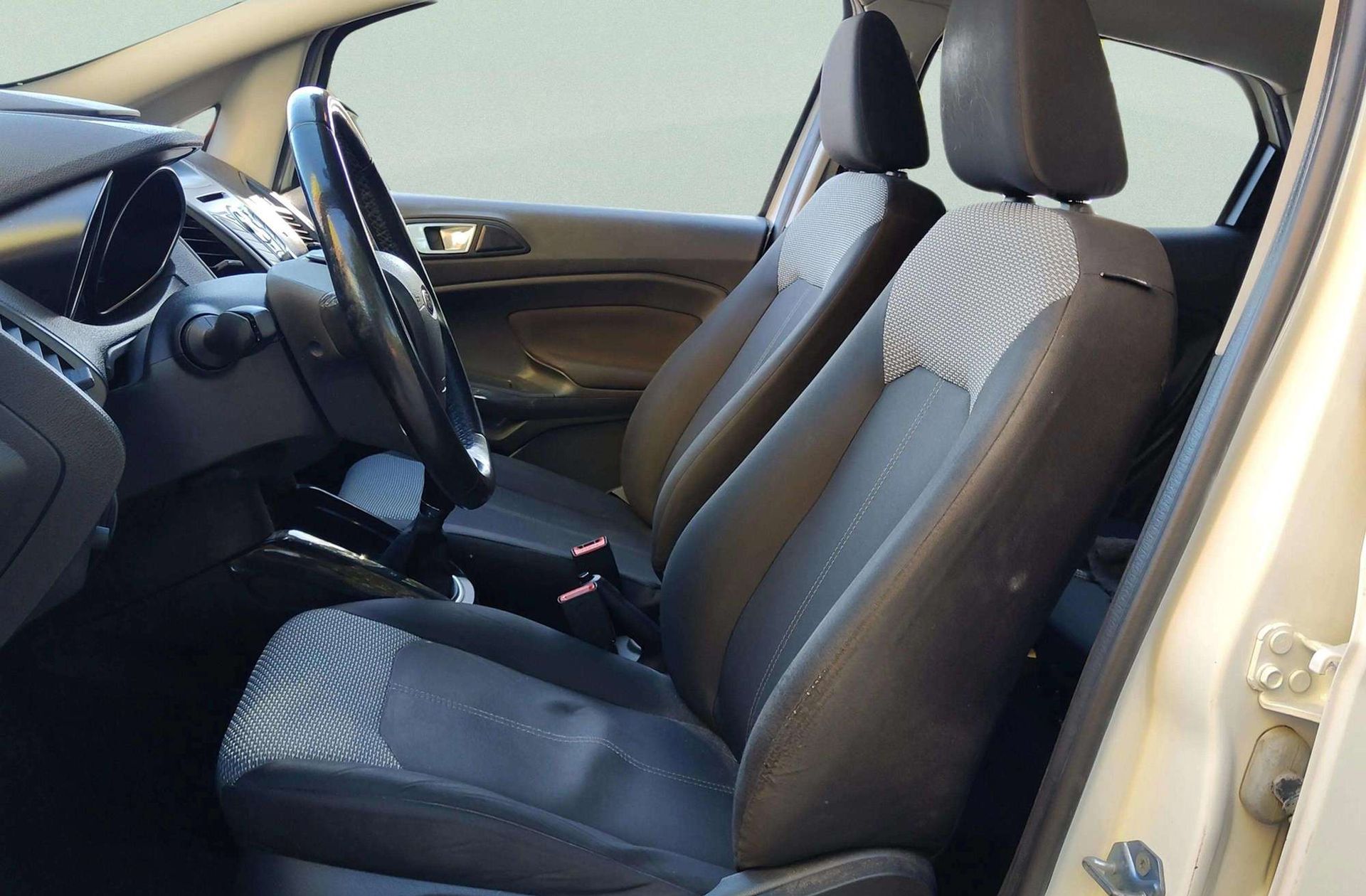 Ford EcoSport 1.5 Ti-VCT Trend - foto 9