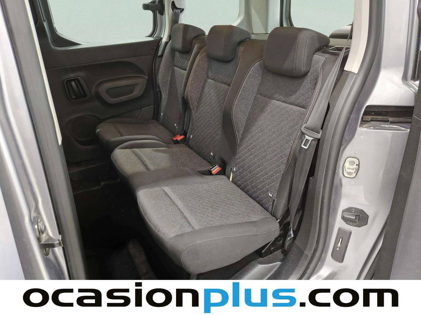 Foto asientos traseros Peugeot Rifter Peugeot Rifter BlueHDi 100 Allure (100 CV)