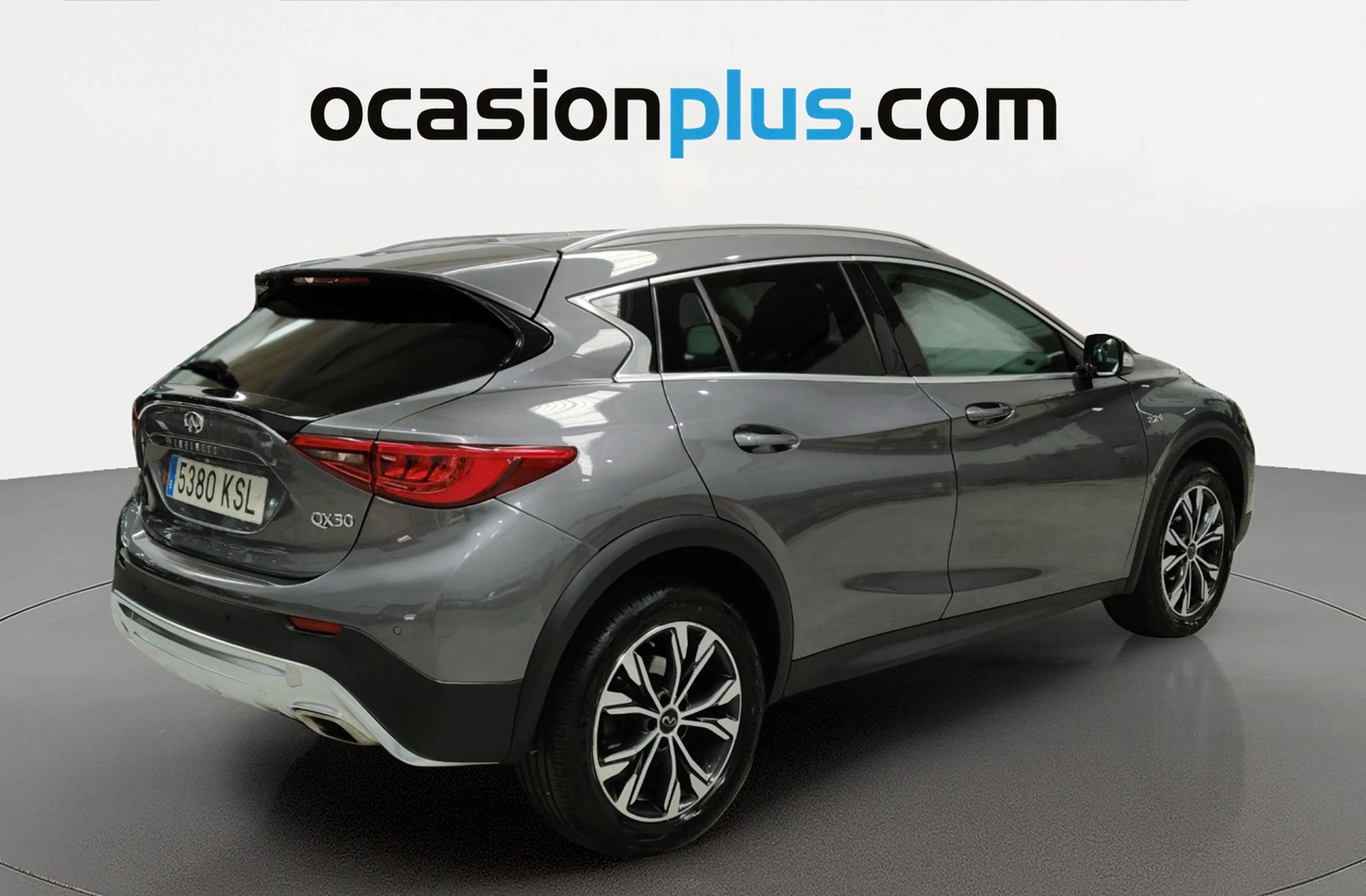 Infiniti QX30 2.2D Premium AWD 7DCT - foto 4