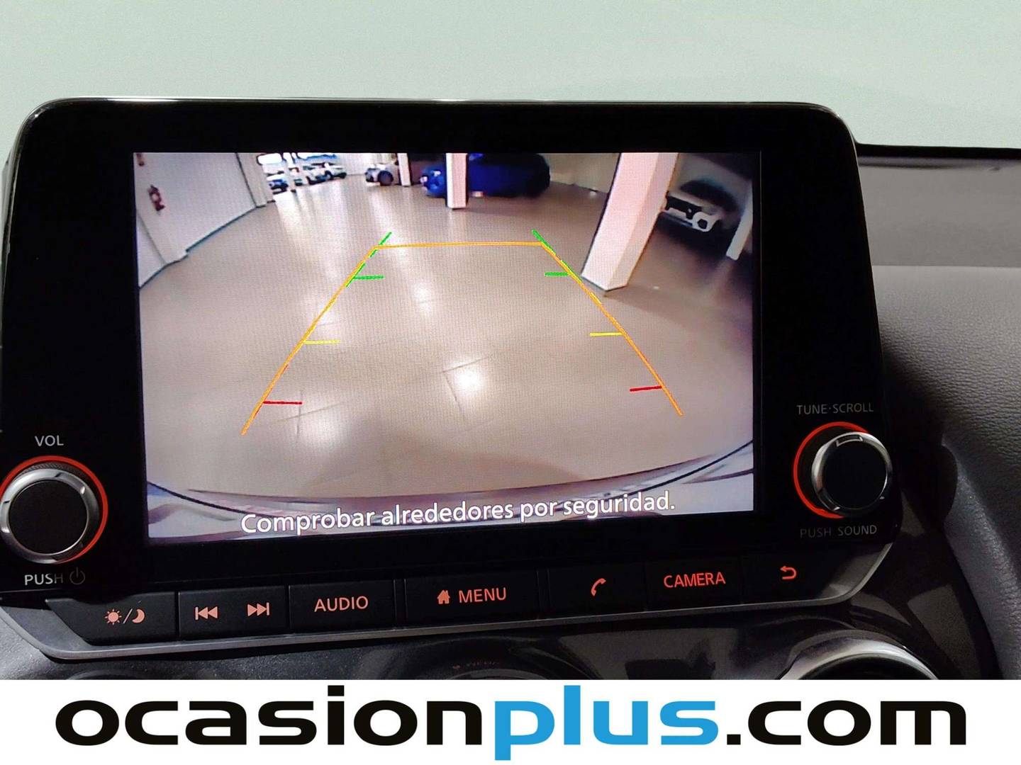 Extras y acabados del Nissan JUKE Nissan Juke DIG-T N-Connecta 4x2 DCT (114 CV)