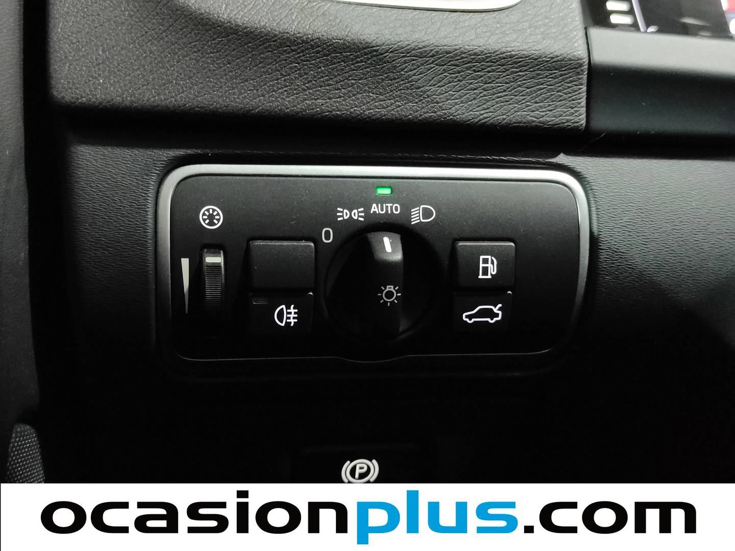 Foto Volvo V60 Volvo V60 D3 Momentum Auto (150 CV)