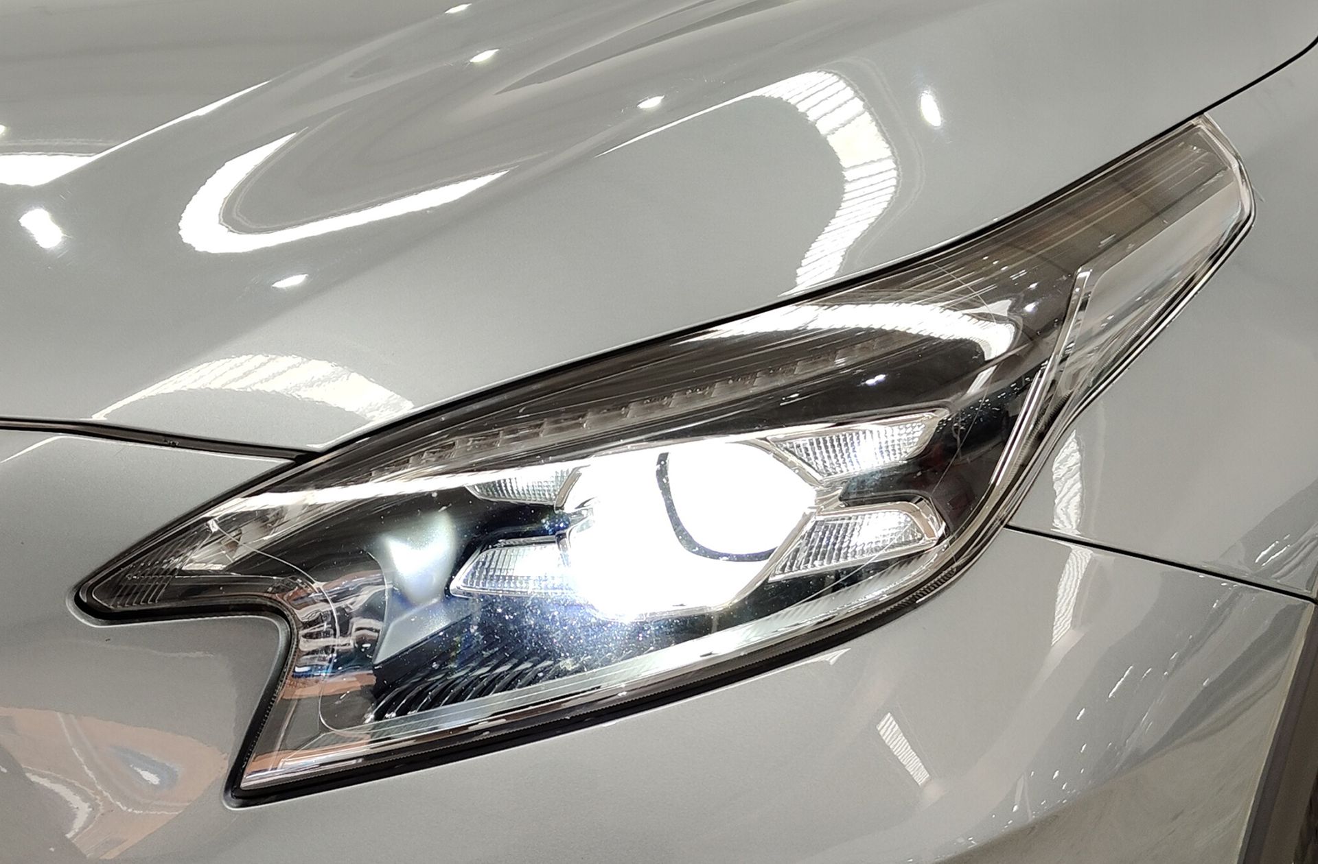 Kia XCeed 1.6 GDi PHEV eDrive - foto 16