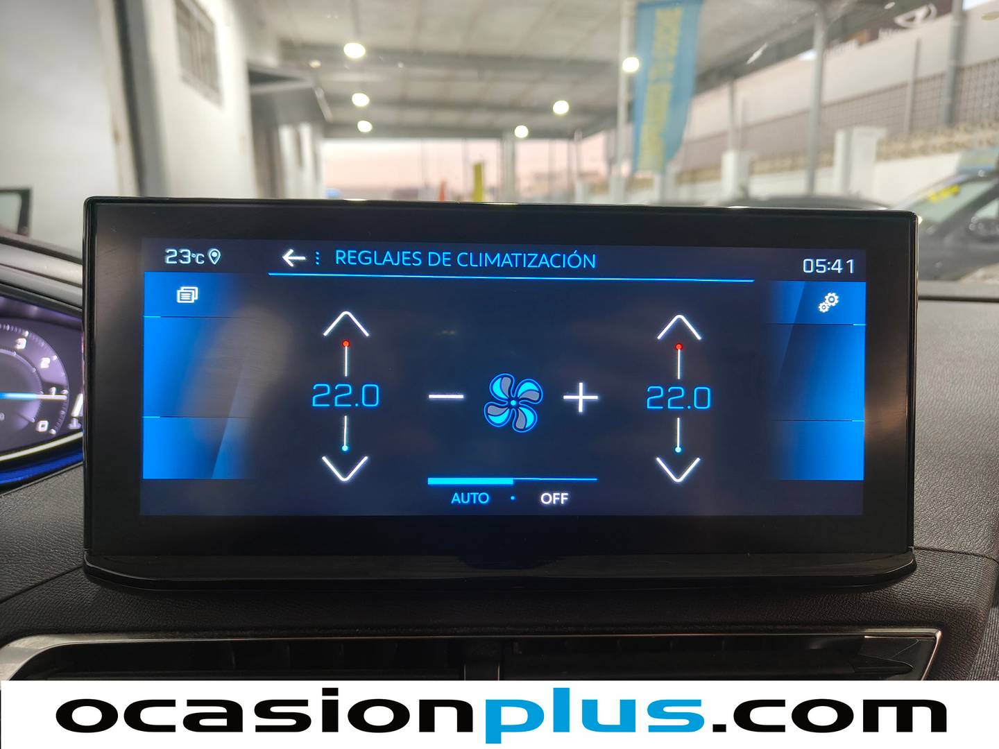 Foto Peugeot 5008 Peugeot 5008 PureTech 130 S&S Allure Pack EAT8 (130 CV) 7 Plazas