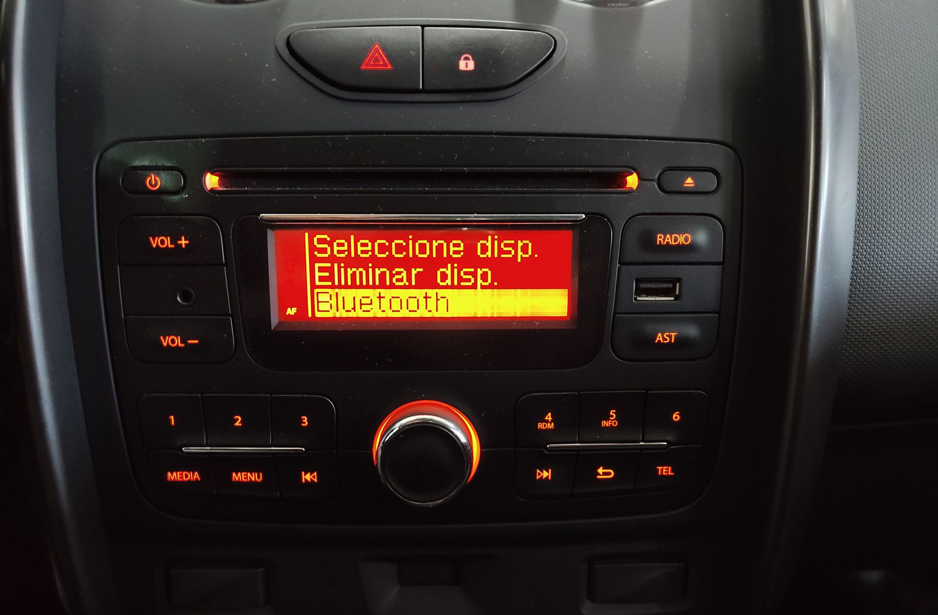 Dacia Duster Laureate TCe - foto 21