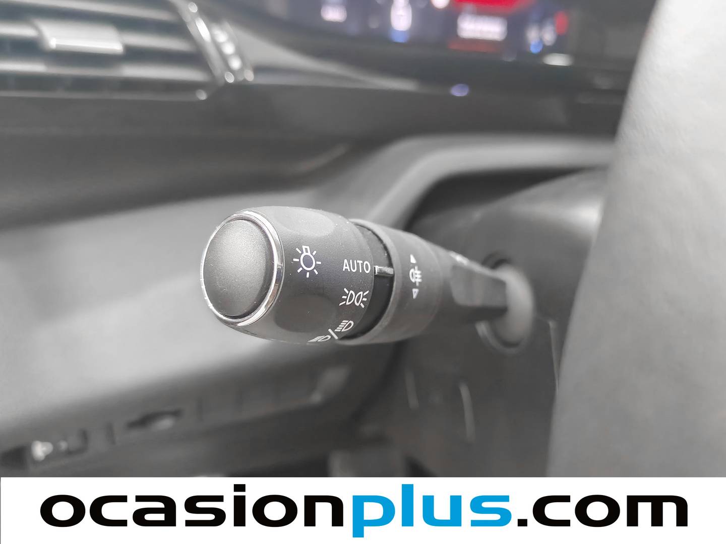 Foto Peugeot 308 Peugeot 308 PureTech 130 S&S Active Pack EAT8 (130 CV)