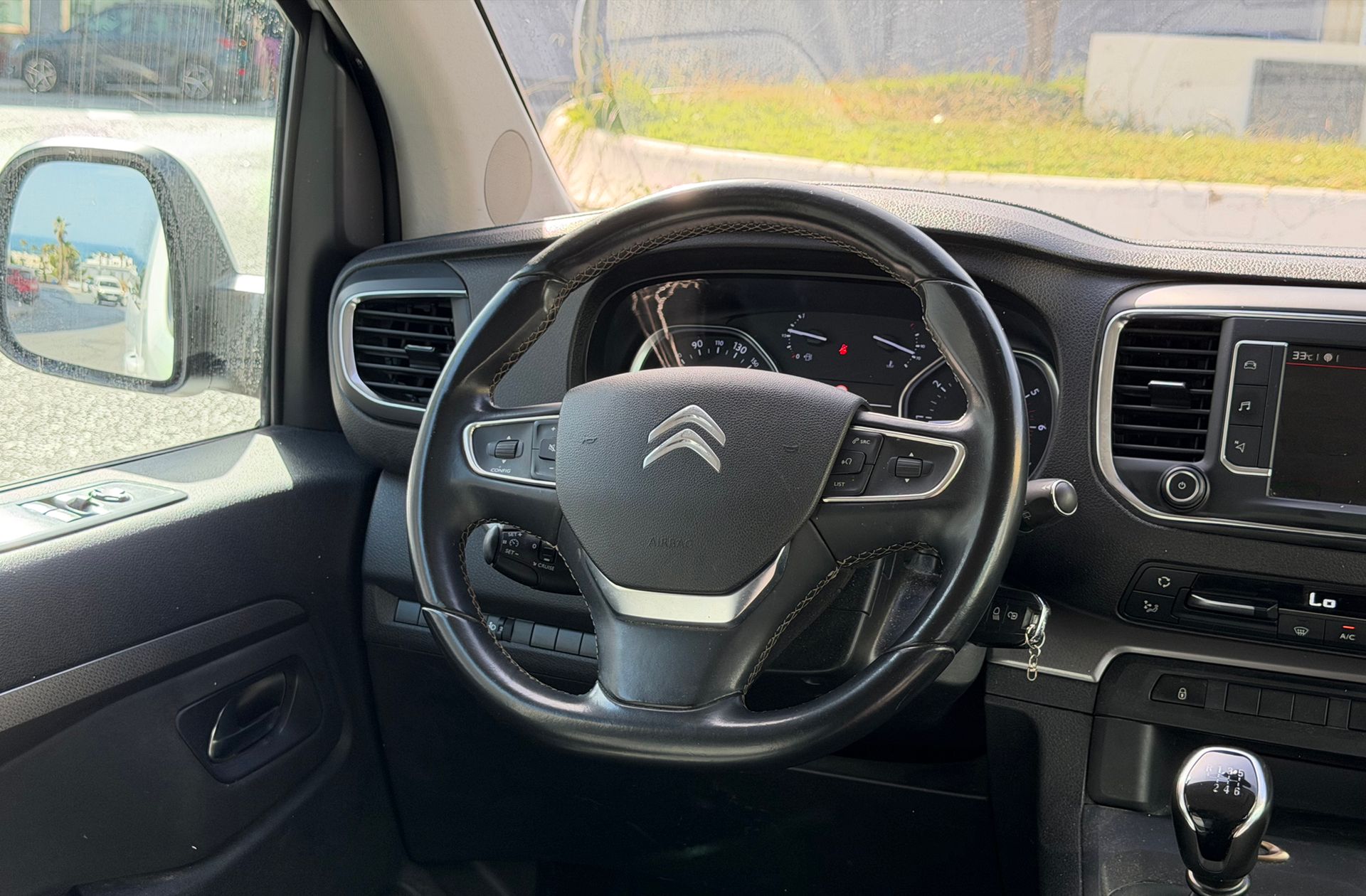 Citroën SpaceTourer BlueHDi 150 Feel Talla M 8 plazas - foto 21