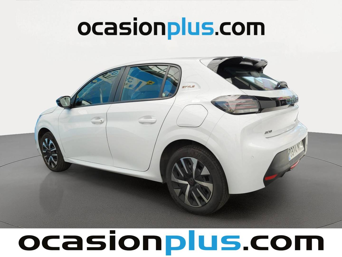 Foto trasera Peugeot 208 Peugeot 208 Style Hybrid 110 eDCS6 81 kW (110 CV) izquierda