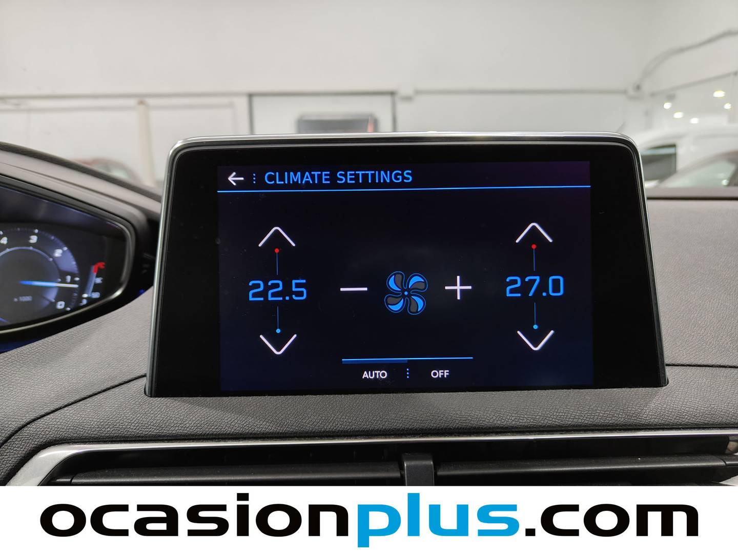 Foto Peugeot 3008 Peugeot 3008 BlueHDI 130 S&S GT Line EAT8 (130 CV)