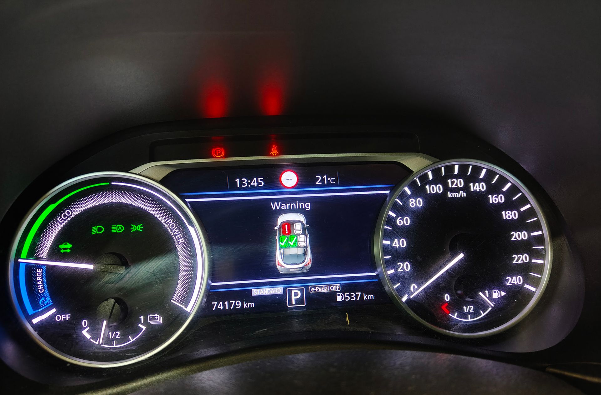 Nissan Juke 1.6 Hybrid N-Connecta - foto 18