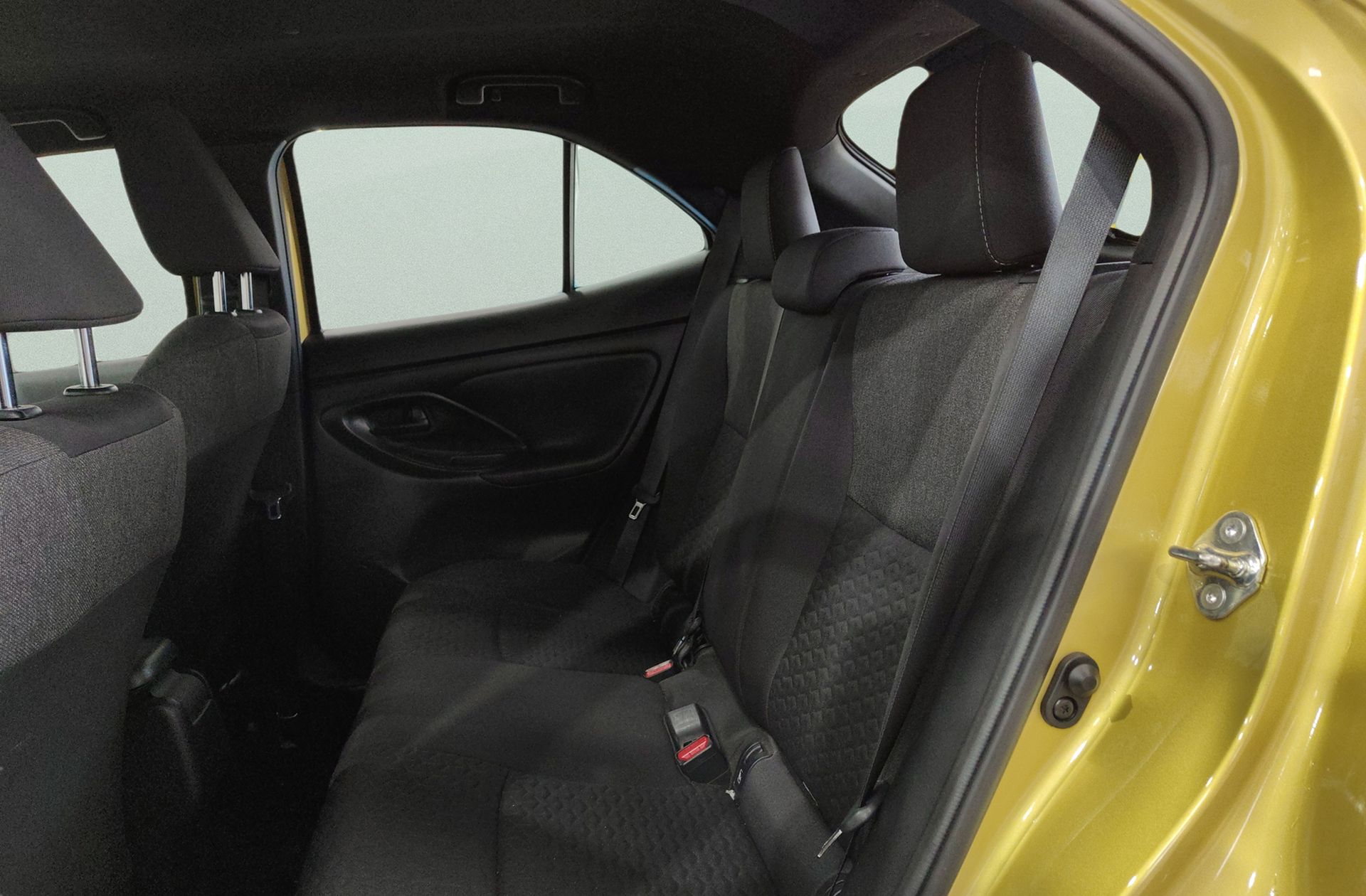 Toyota Yaris Cross 120H Active Tech - foto 11