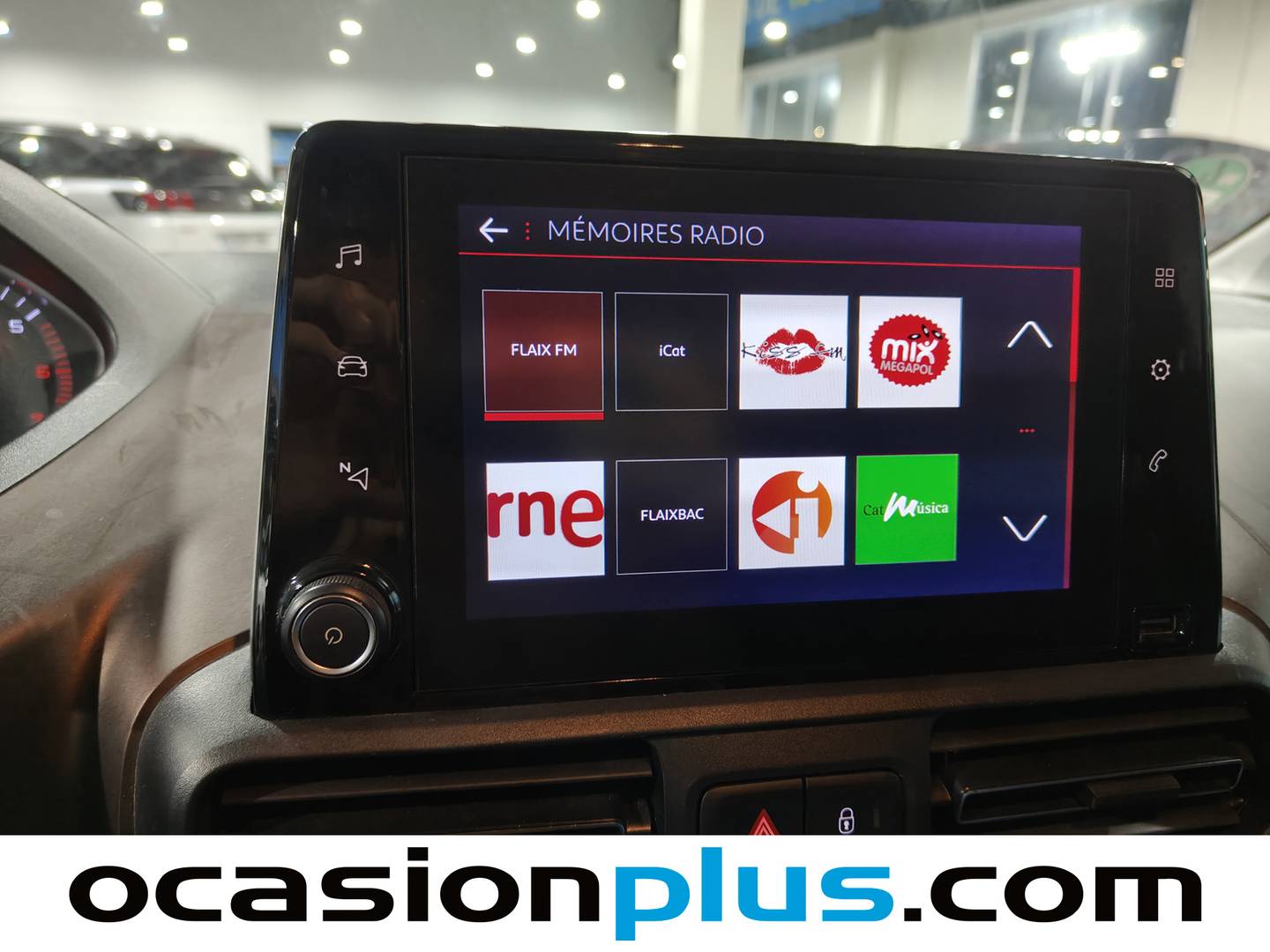 Foto Peugeot Rifter Peugeot Rifter PureTech 130 GT Long EAT8 (130 CV)