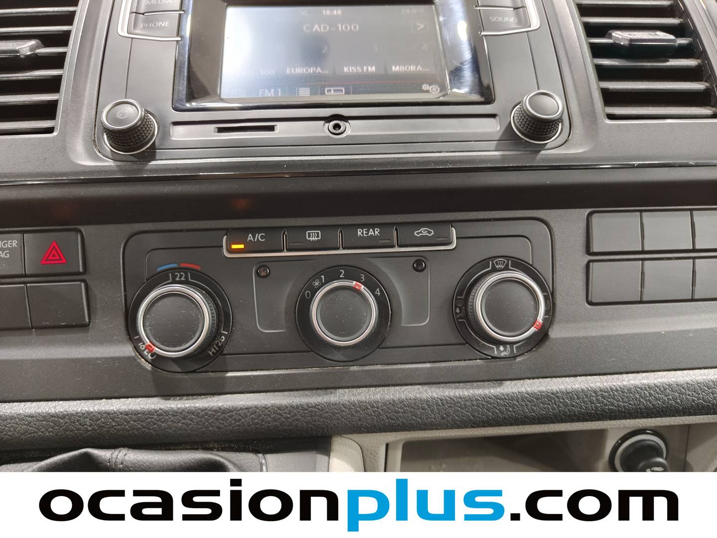 Foto Volkswagen Caravelle Volkswagen Caravelle Trendline Batalla Corta 2.0 TDI BMT (102 CV) 9 Plazas