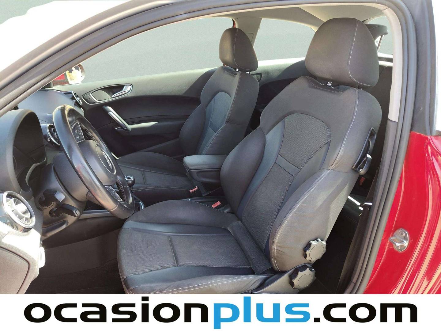 Foto asientos delanteros Audi A1 Audi A1 Adrenalin2 1.4 TDI ultra (90 CV)