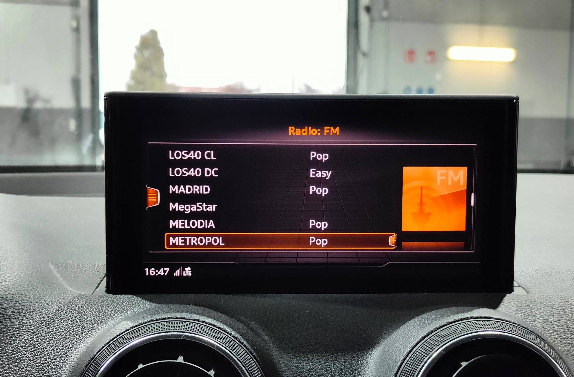 Audi Q2 Advanced 35 TFSI S tronic - foto 36