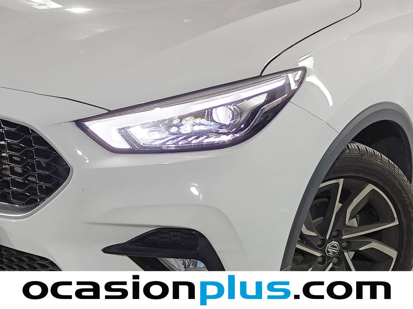 Paquetes del MG ZS MG ZS 1.5 Luxury (106 CV)