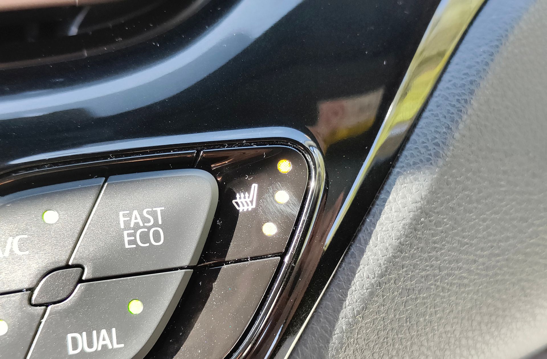 Toyota C-HR 180H Advance Luxury - foto 30