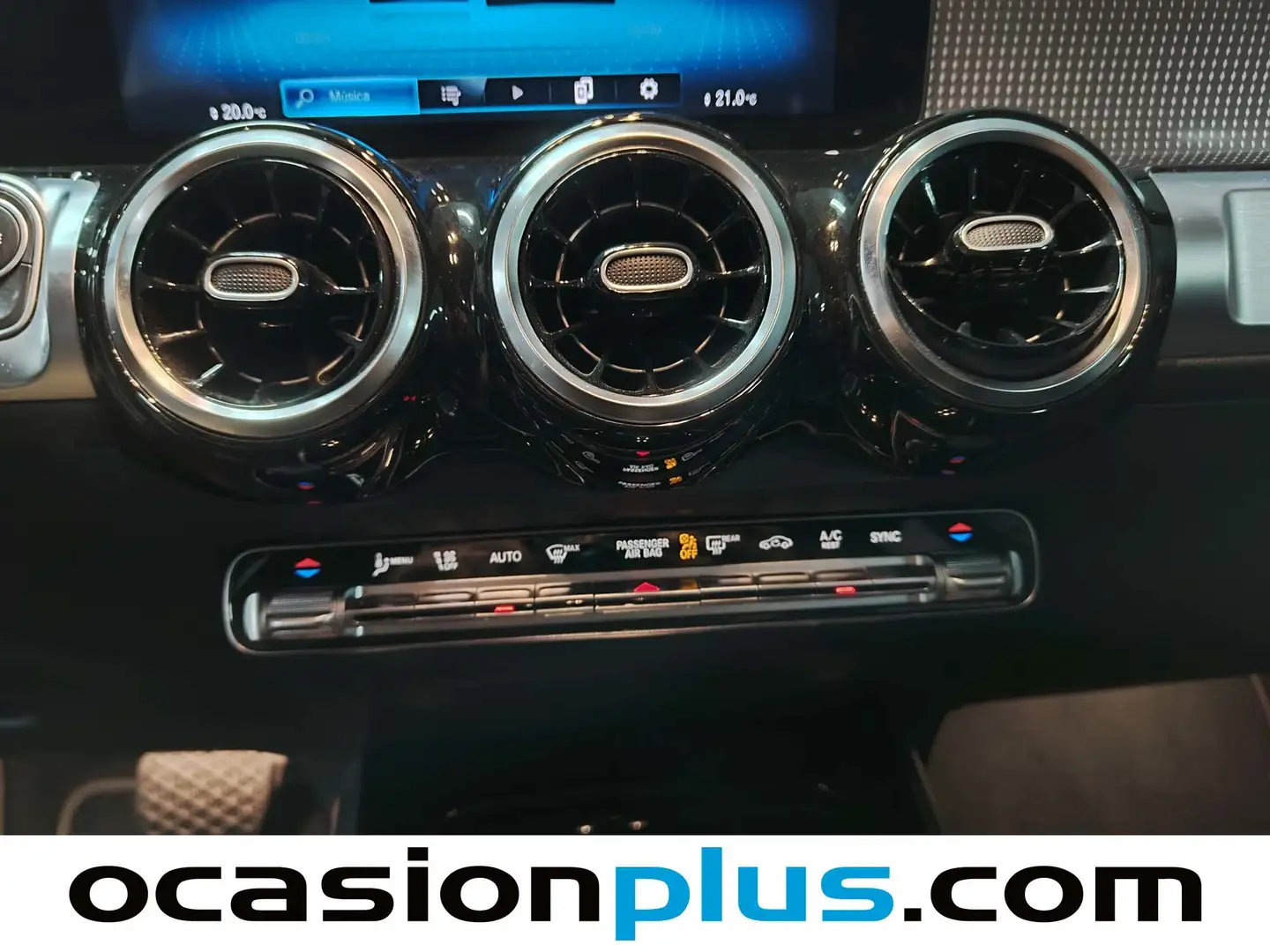 Foto Mercedes GLB Mercedes-Benz GLB 220 D 4MATIC  (190 CV)