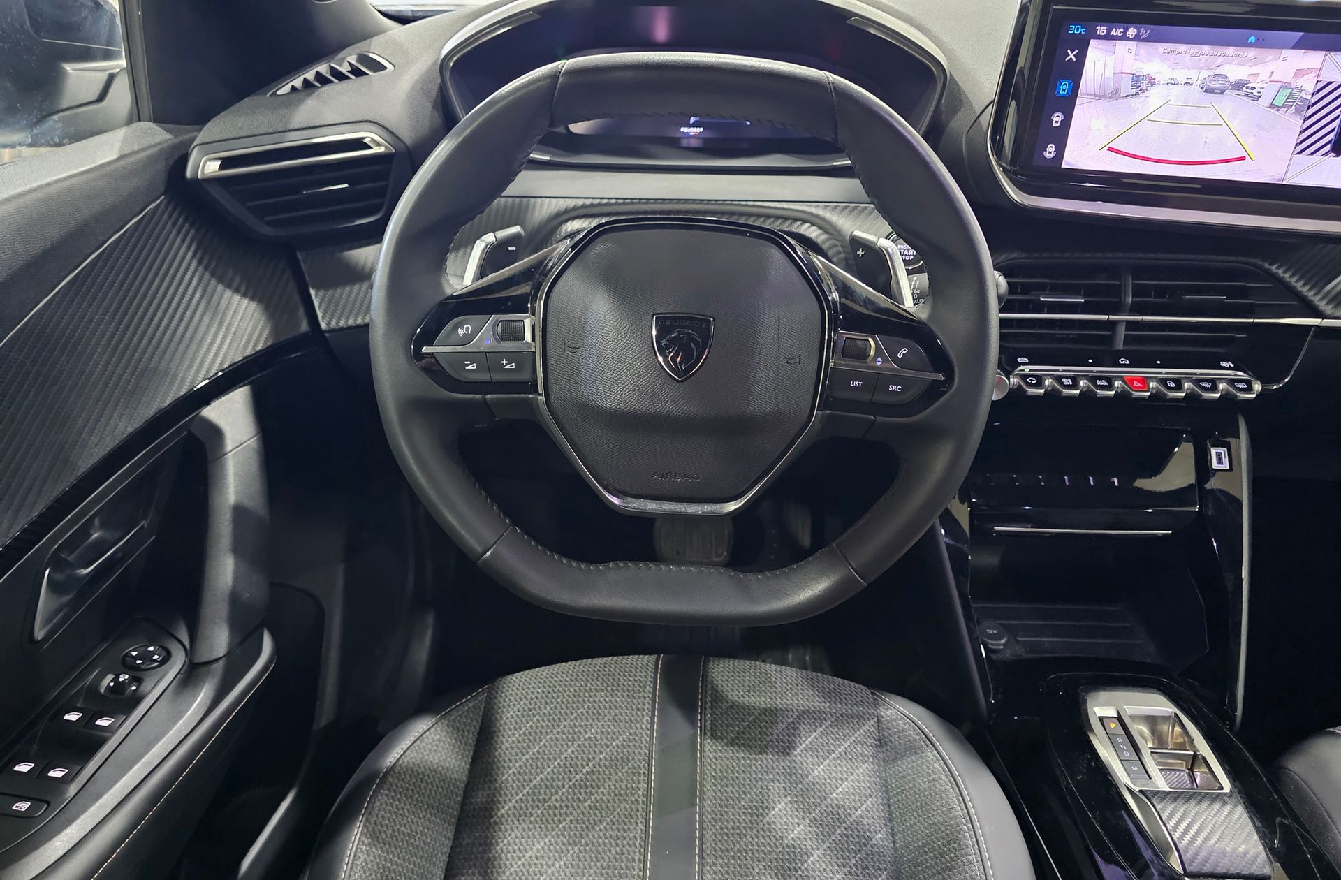 Peugeot 2008 Allure Hybrid eDCS6 - foto 25