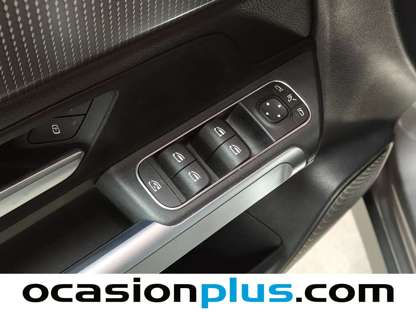 Foto Mercedes GLB Mercedes-Benz GLB GLB 220 D 4MATIC (190 CV)