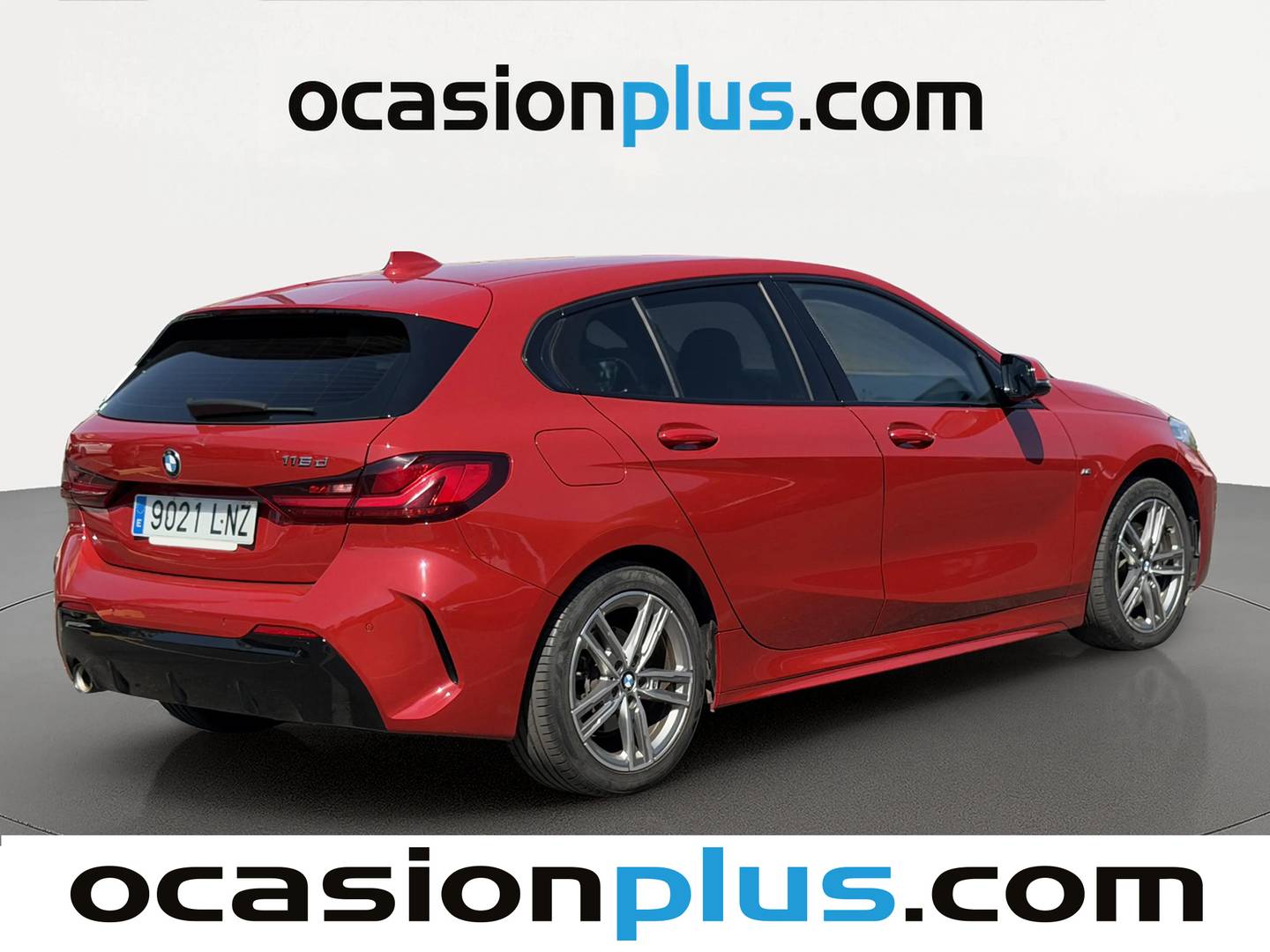 Foto trasera BMW Serie 1 BMW Serie 1 116d Business (116 CV) Pack M derecha
