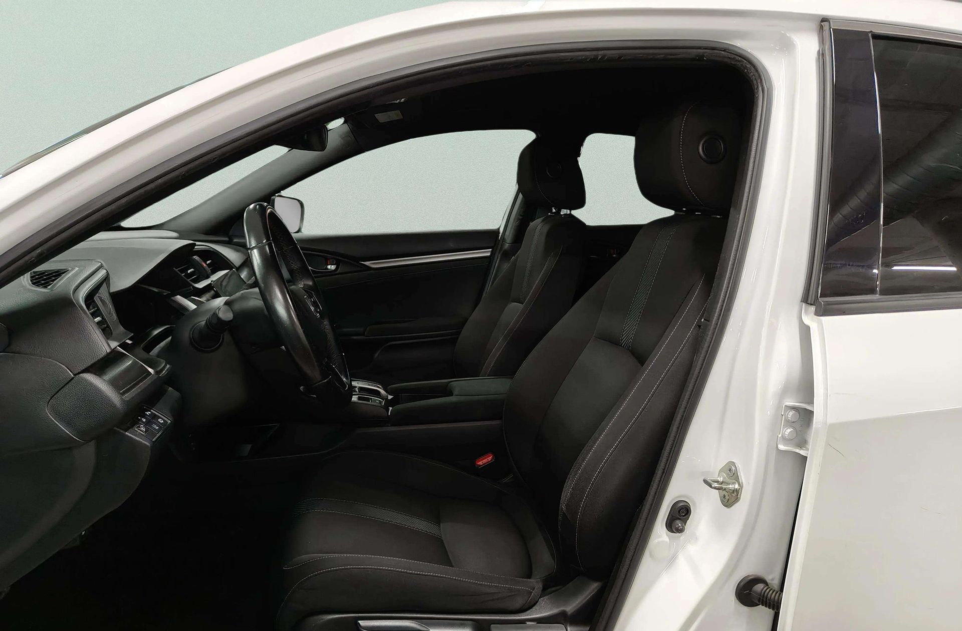 Honda Civic 1.0 I-VTEC Turbo Elegance Navi - foto 12