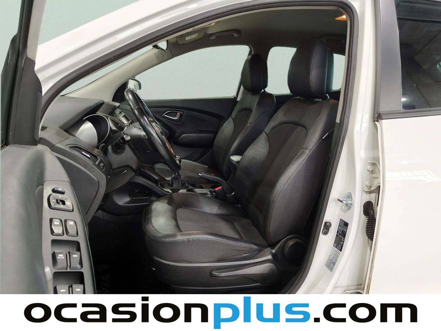Foto asientos delanteros Hyundai ix35 Hyundai ix35 1.7 CRDI Tecno 4x2 (115 CV)