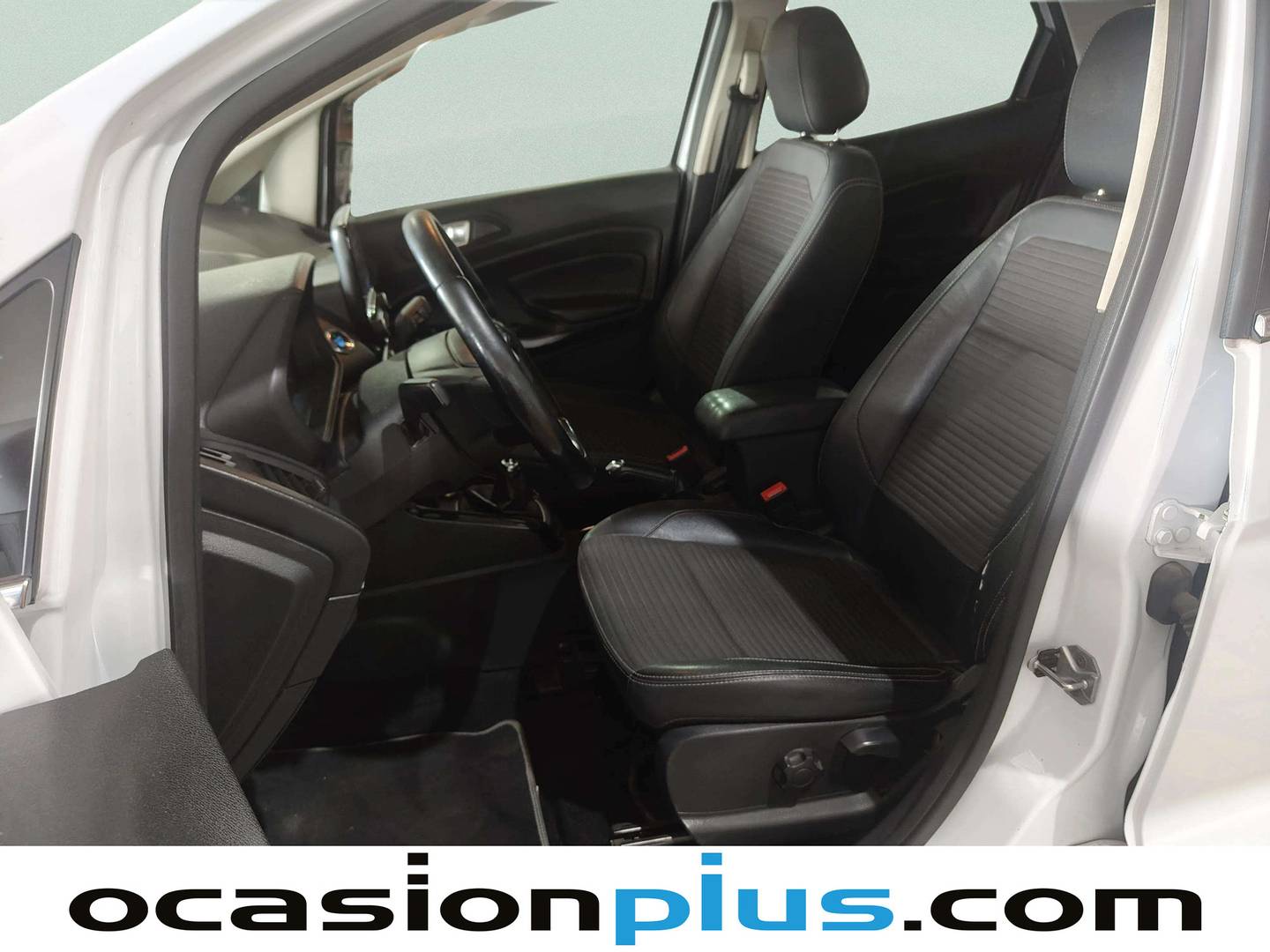 Foto asientos delanteros Ford EcoSport Ford EcoSport 1.0T EcoBoost S&S Titanium (125 CV)