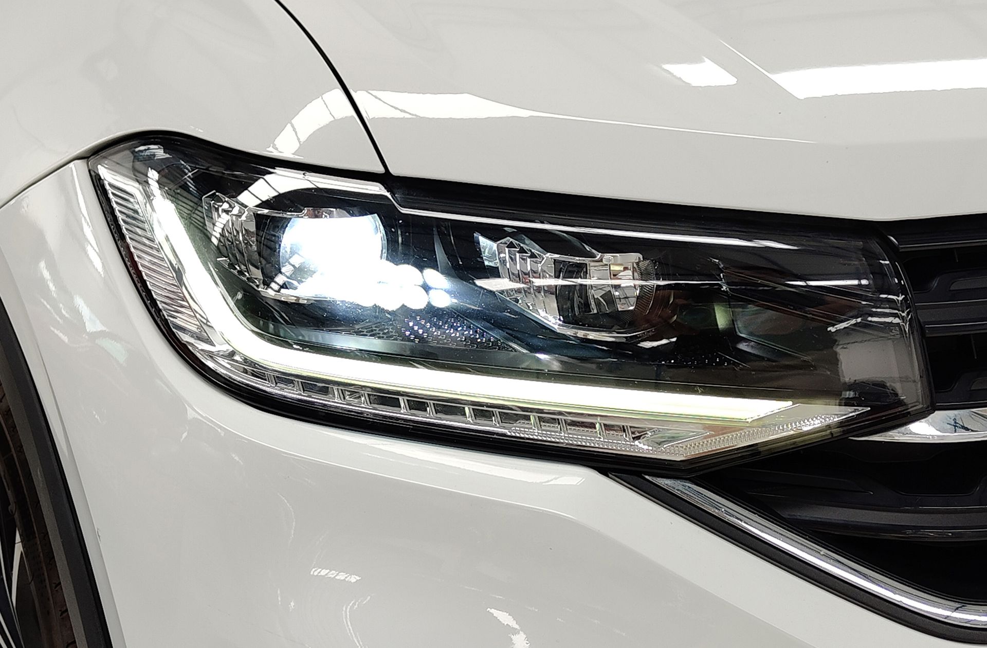 Volkswagen T-Cross Sport 1.0 TSI - foto 13