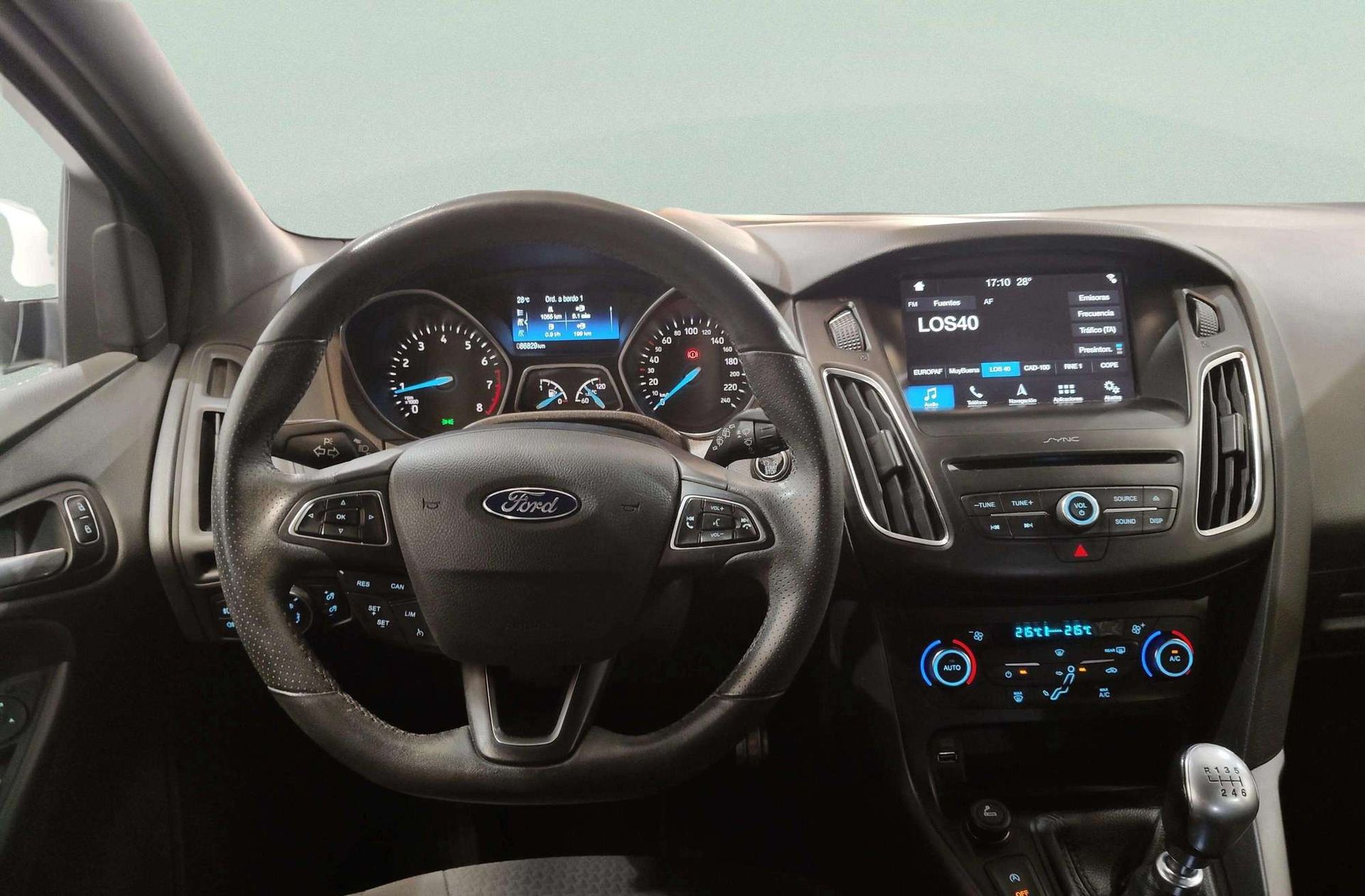 Ford Focus 1.0 EcoBoost ST-Line - foto 20
