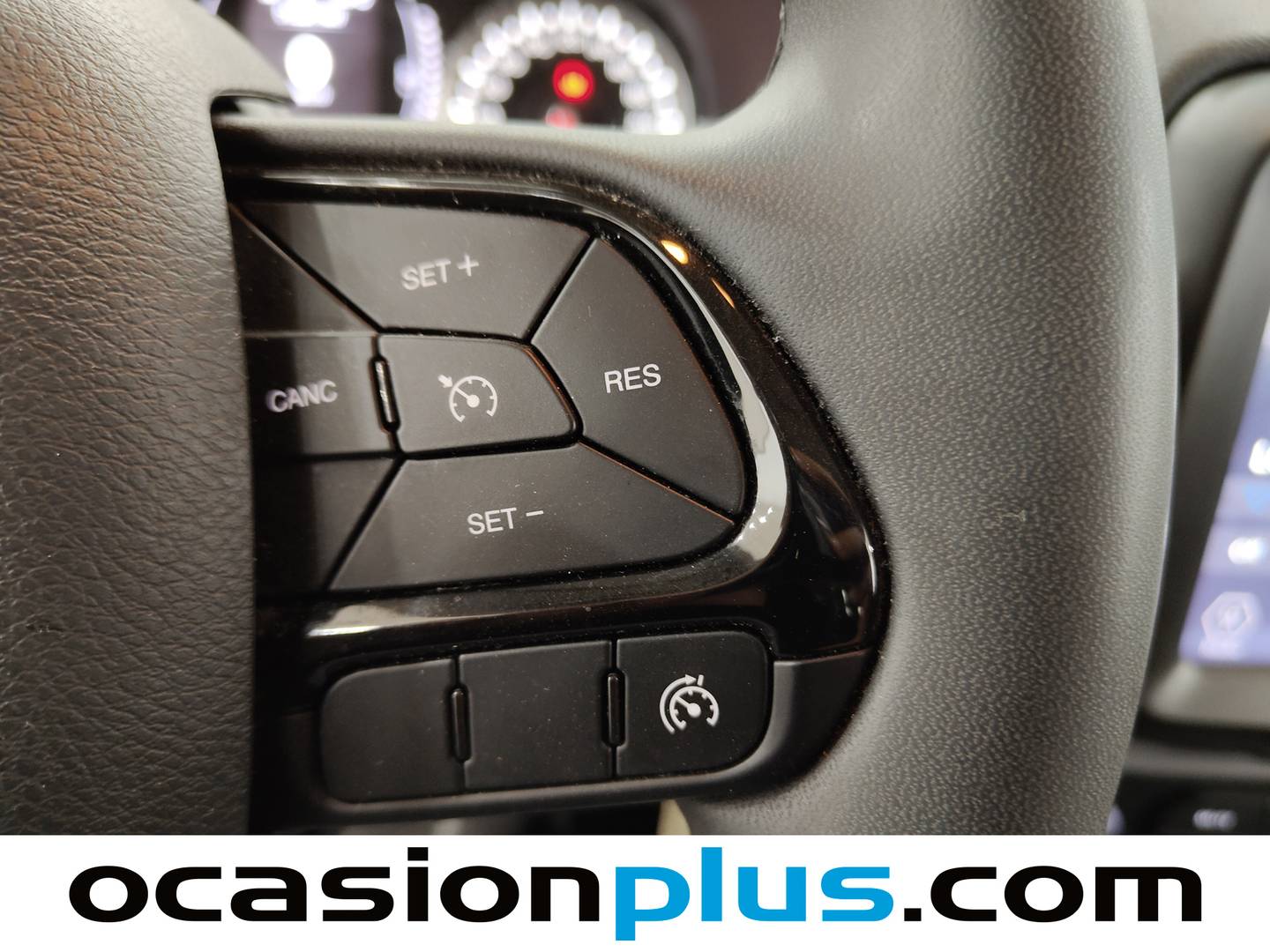 Foto Jeep Renegade Jeep Renegade eHybrid Night Eagle ATX (130 CV)