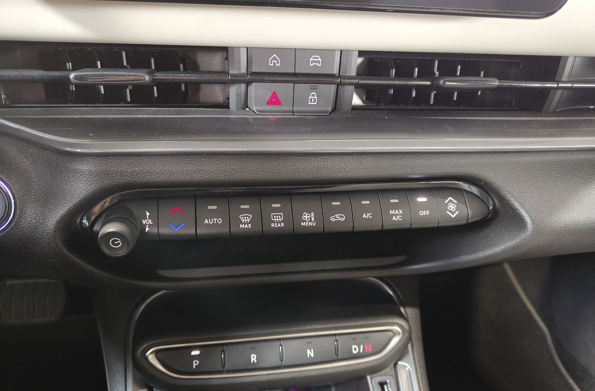 Fiat 600 1.2 MHEV La prima Ddct - foto 36