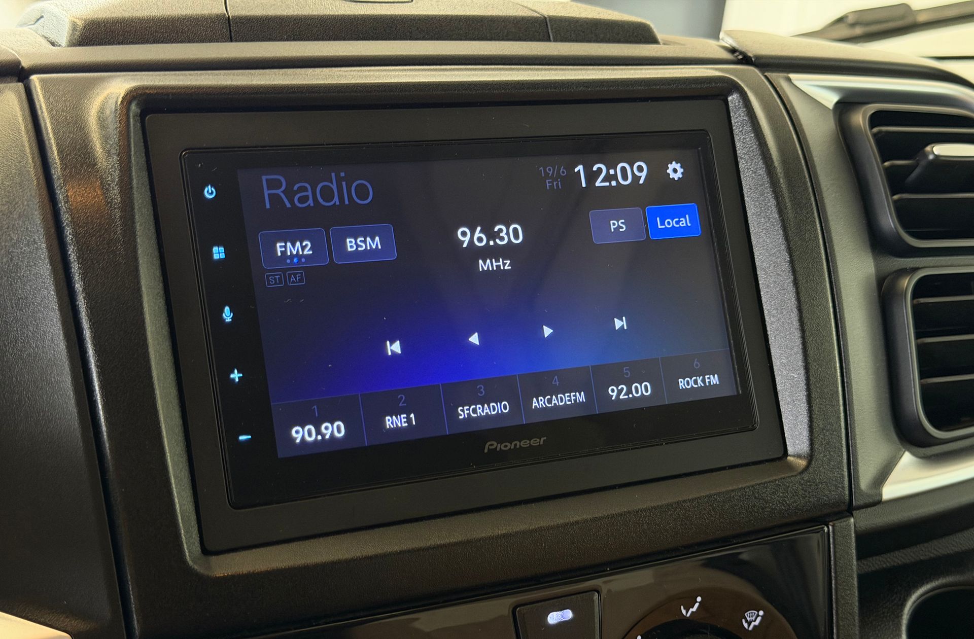 Ilusion 690 XMK 4 plazas - foto 47