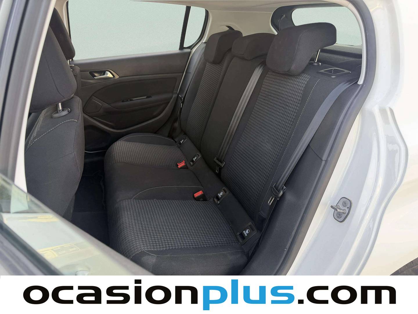 Foto asientos traseros Peugeot 308 Peugeot 308 Active Pack BlueHDi S&S (100 CV)