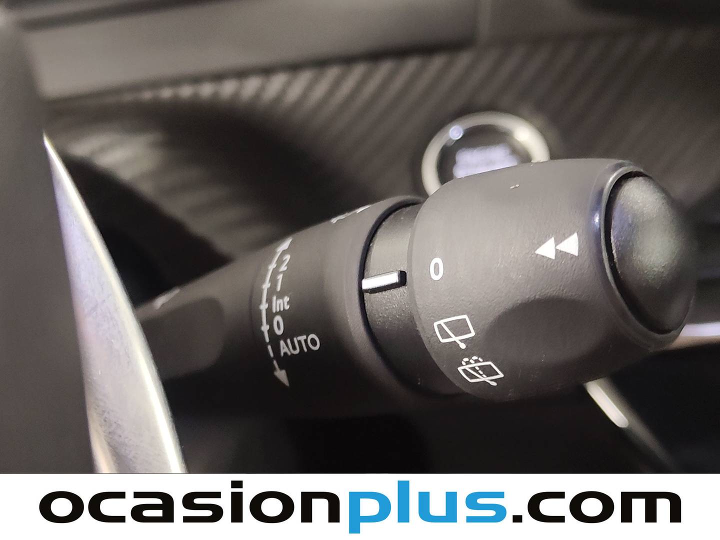 Peugeot 2008 Peugeot 2008 Allure Hybrid eDCS6 (145 CV) 145cv