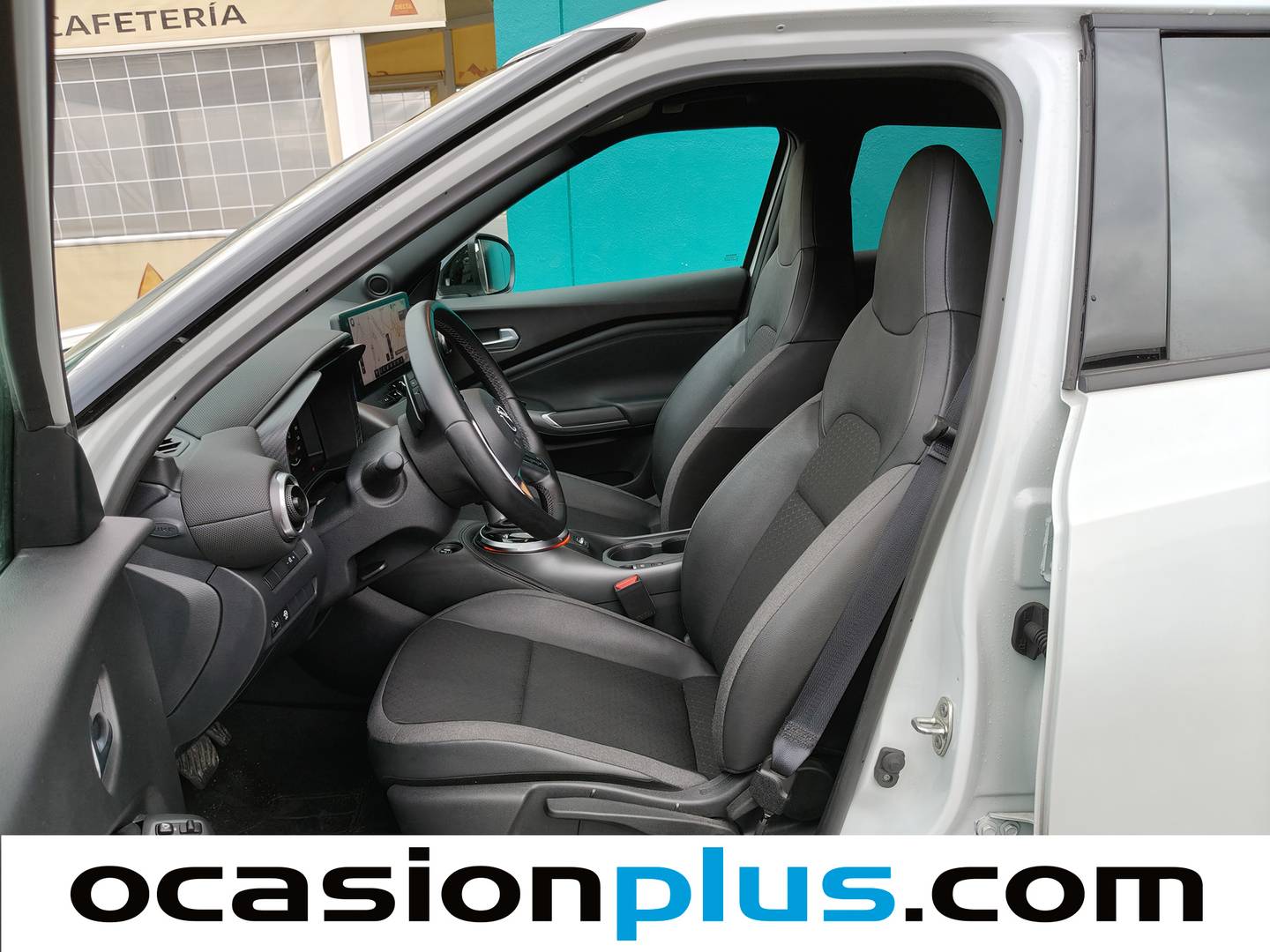 Foto Nissan JUKE Nissan Juke DIG-T N-Connecta 4x2 DCT (114 CV)