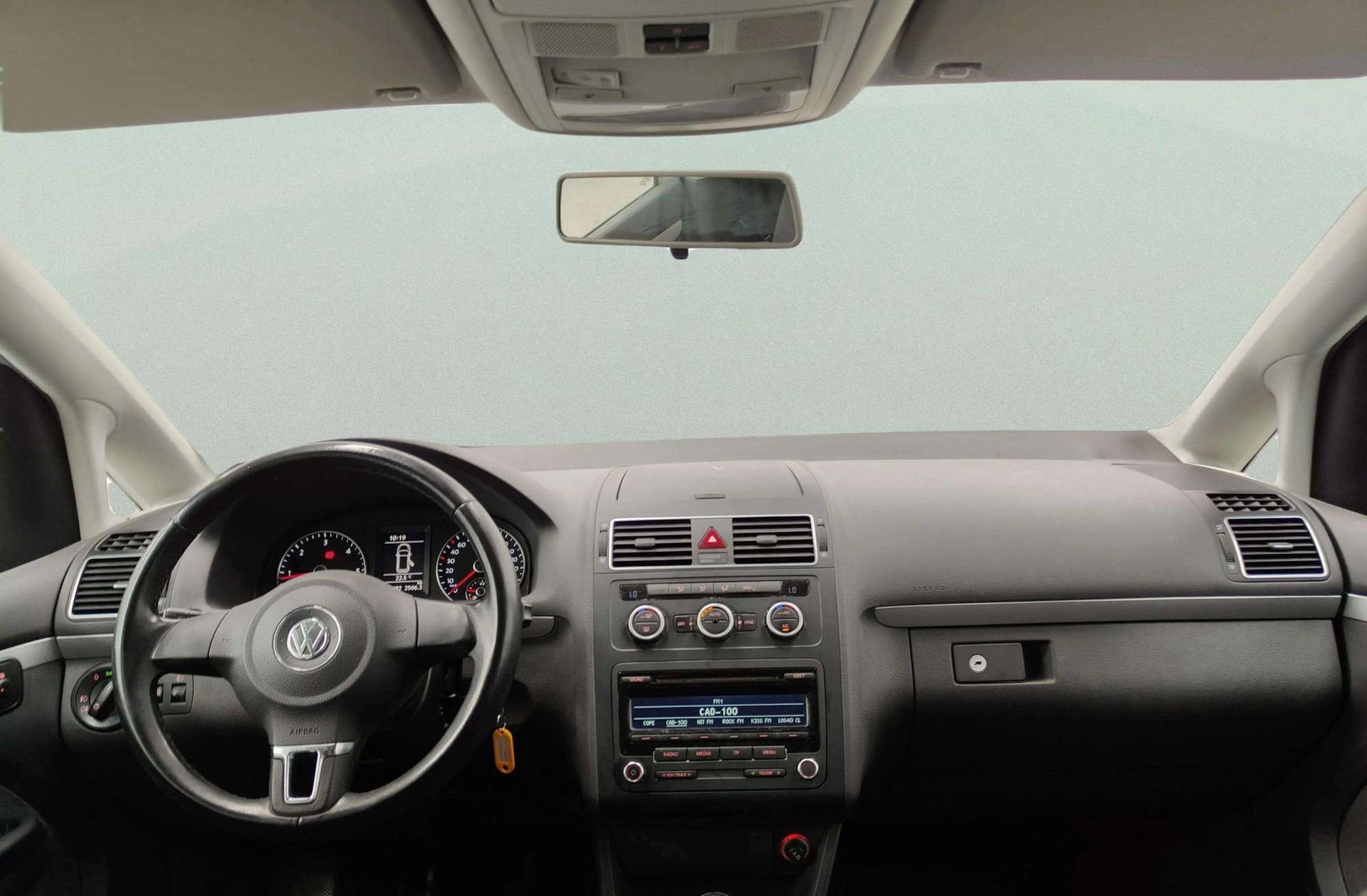 Volkswagen Touran Edition 1.6 TDI 7 plazas - foto 7