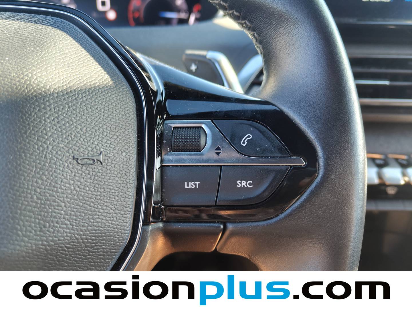 Foto Peugeot 3008 Peugeot 3008 PureTech 130 S&S Allure Pack EAT8 (130 CV)