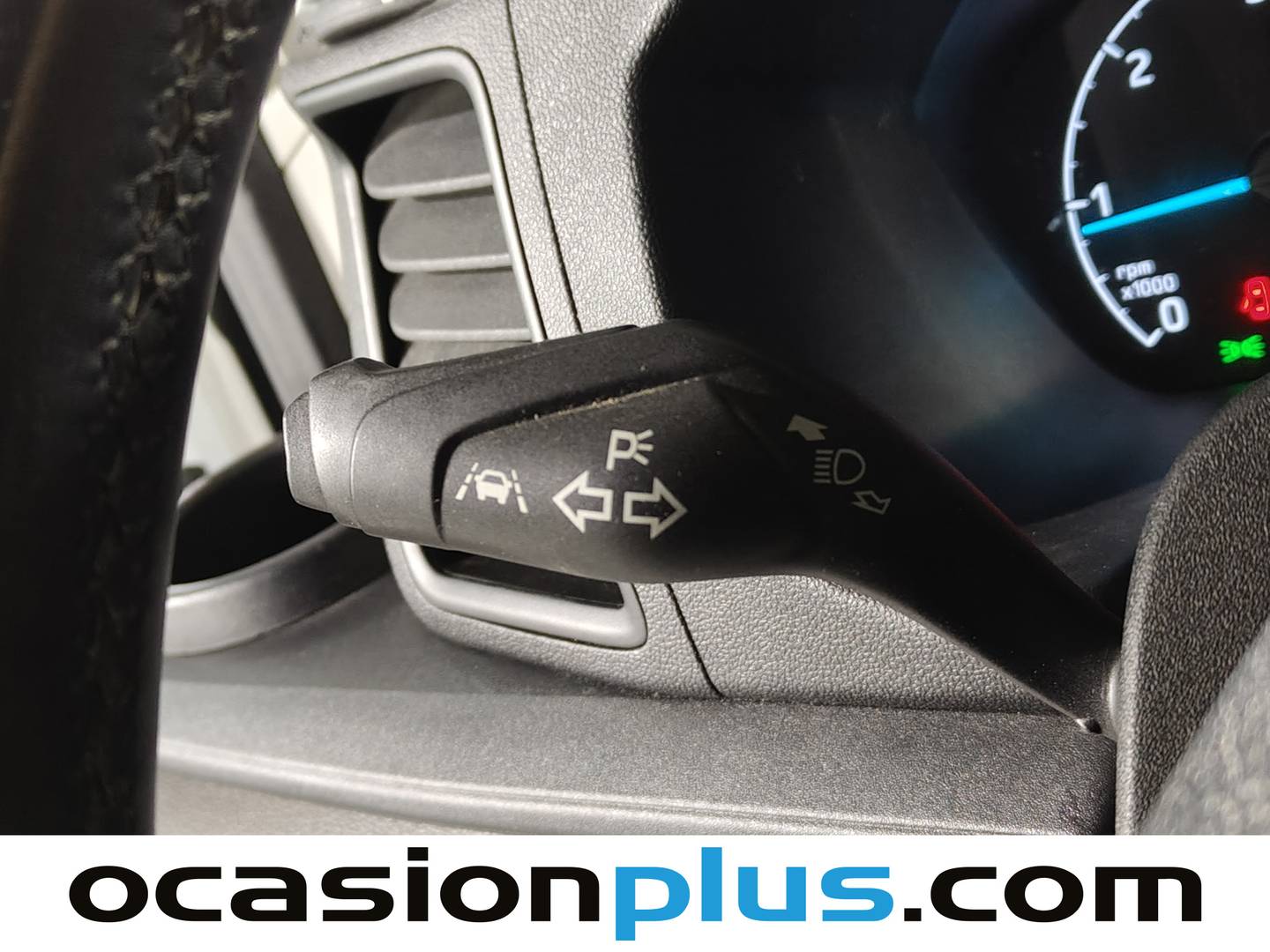 Foto Ford Transit Ford Transit Furgon 350 L3H2 Trend 96 kW (130 CV)