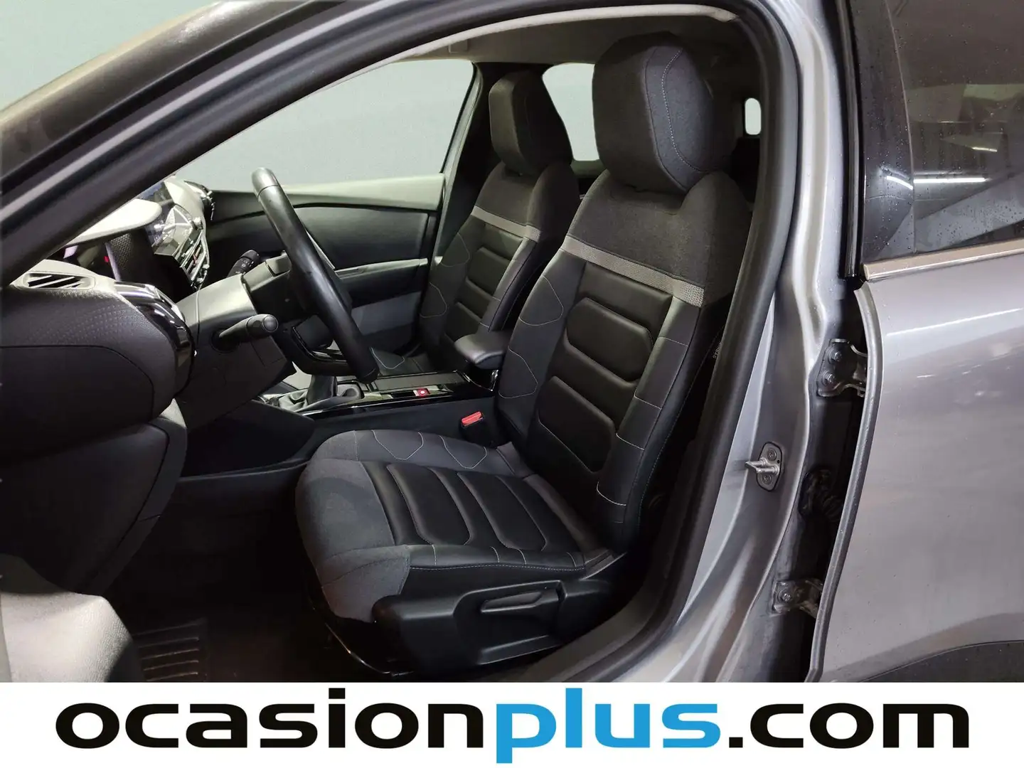 Foto Citroën C4 Citroen C4 PureTech 130 S&S Shine (130 CV)