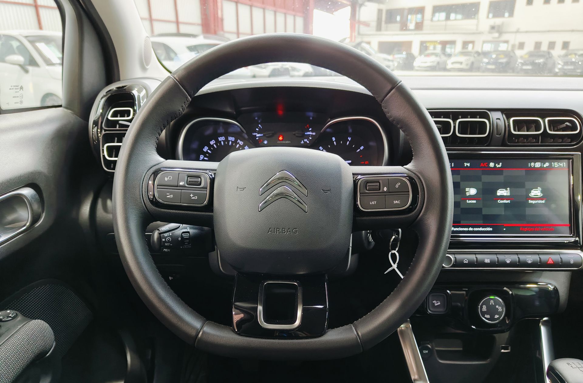 Citroën C3 Aircross BlueHDi 110 Plus - foto 22