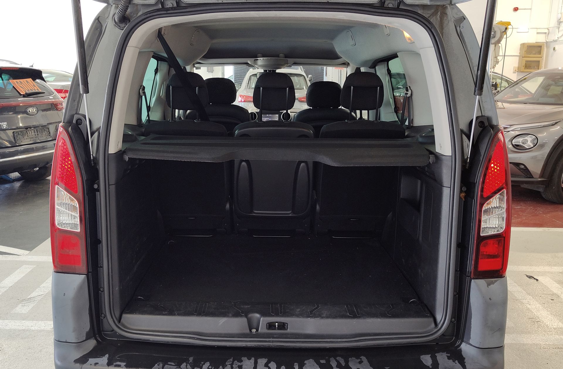 Peugeot Partner Tepee Combi 1.6 BlueHDi Outdoor BlueHDi - foto 16