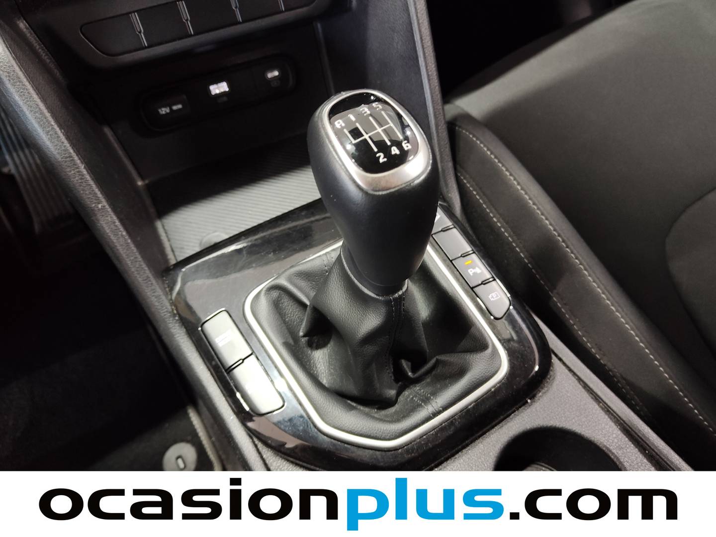 Foto KIA Sportage Kia Sportage 1.6 CRDi MHEV Business 4x2 (136 CV)