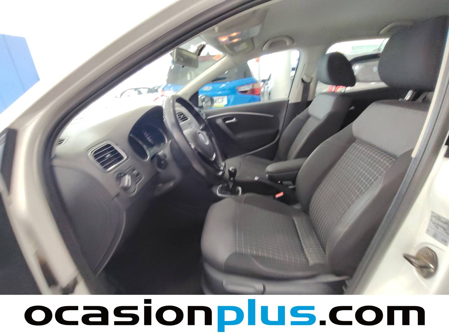 Foto asientos delanteros Volkswagen Polo Volkswagen Polo A-Polo Plus 1.2 TSI BMT (90 CV)