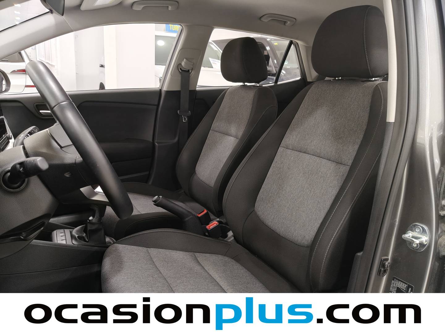 Extras del KIA Stonic KIA Stonic 1.0 T-GDi MHEV MT Concept (100 CV)