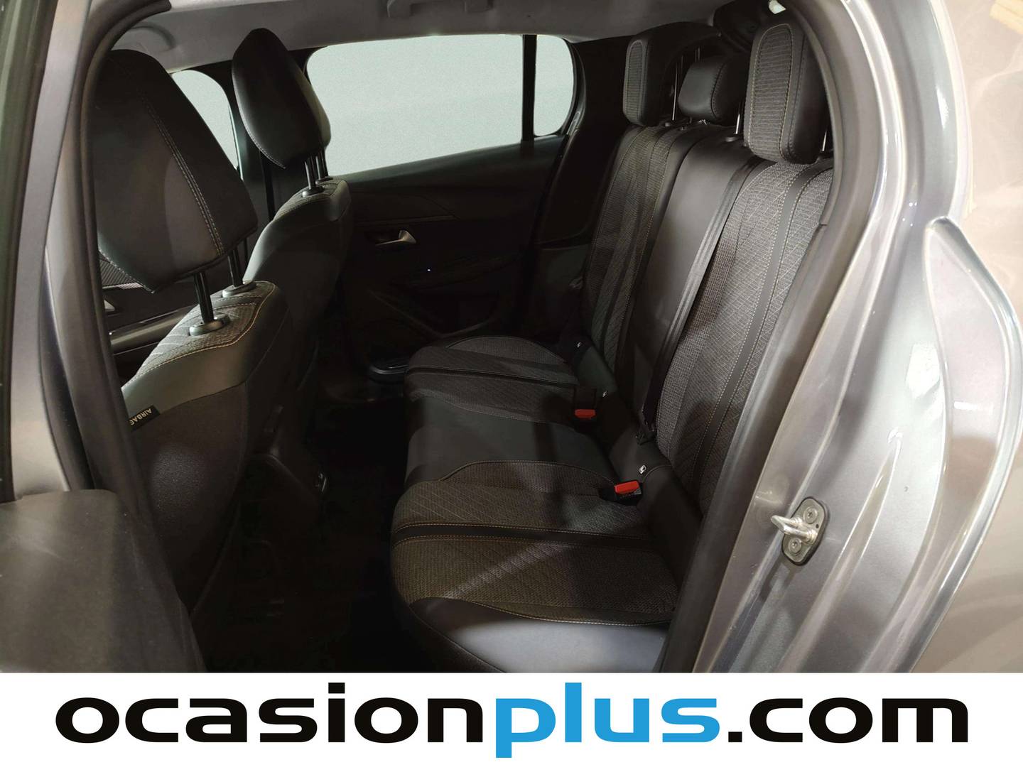 Foto asientos traseros Peugeot 208 Peugeot 208 PureTech 100 Allure (100 CV)